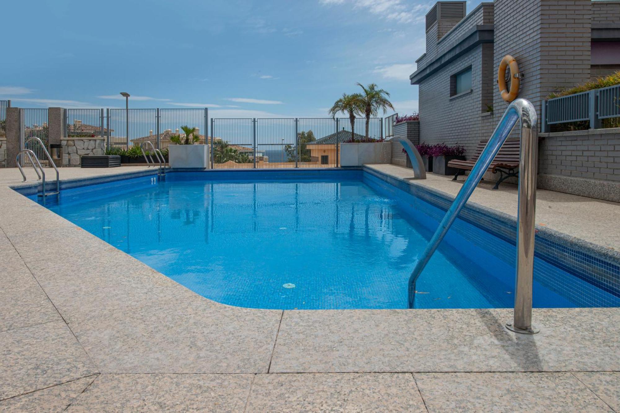 Apartamento Con Piscina Apartamento *